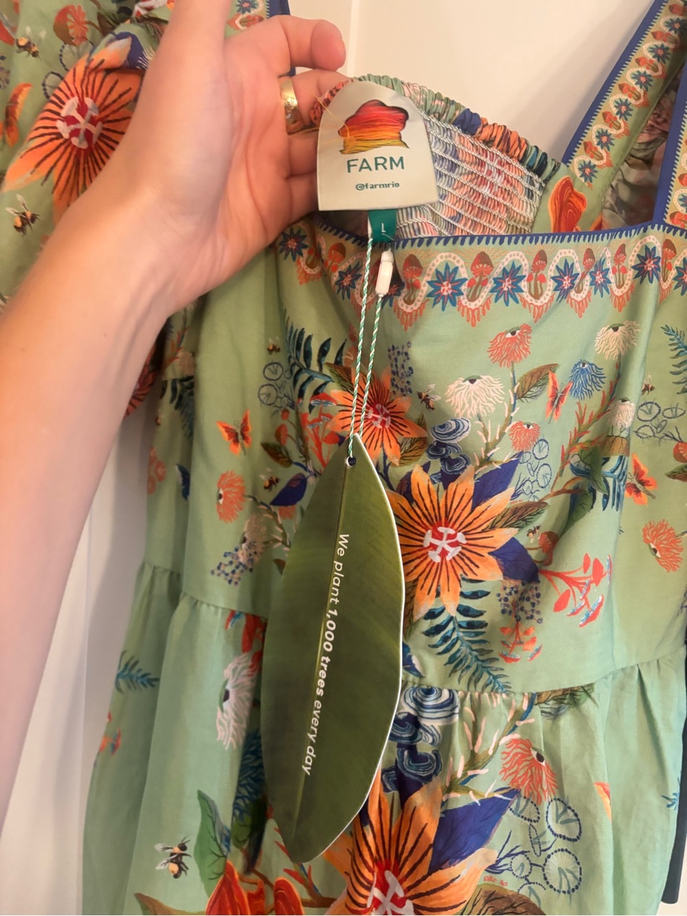 Farm Rio green bright yard mini cotton puff sleeve dress - Picture 4 of 6